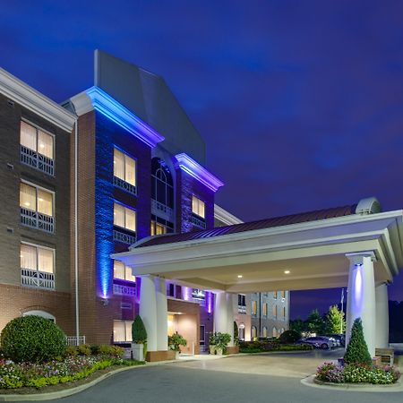 Holiday Inn Express Hotel Raleigh Southwest By Ihg Exterior foto